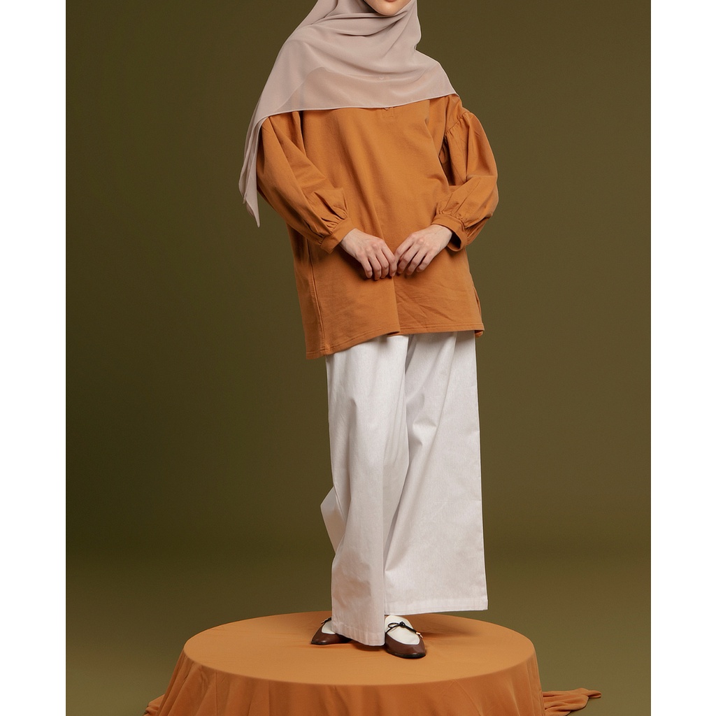 Cottoncut Jill Shirt Longsleeve Top Kaos Wanita