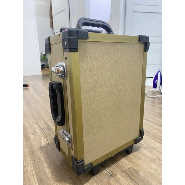 KOPER MAKE UP // BEAUTY CASE