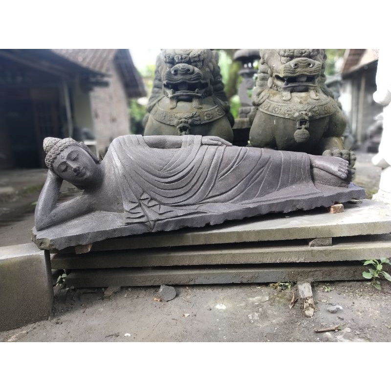 patung Buddha tidur