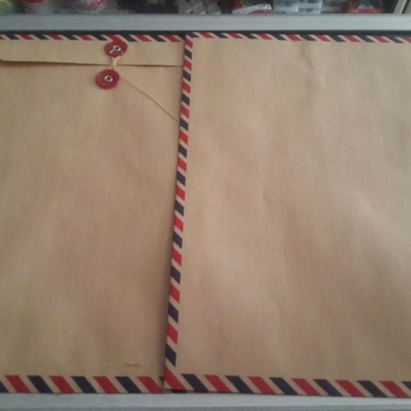

Amplop Lamaran Kerja Coklat