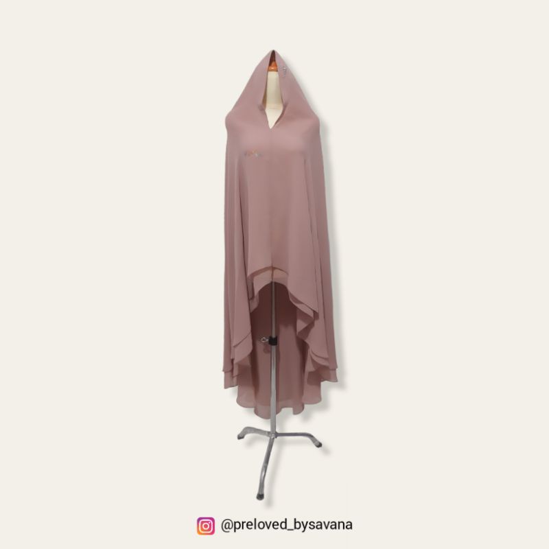 (Ready Stock) Preloved Khimar Jilbab Soft Pad by Sisesa Clothing Original Si Se Sa Cerutty Swarovski