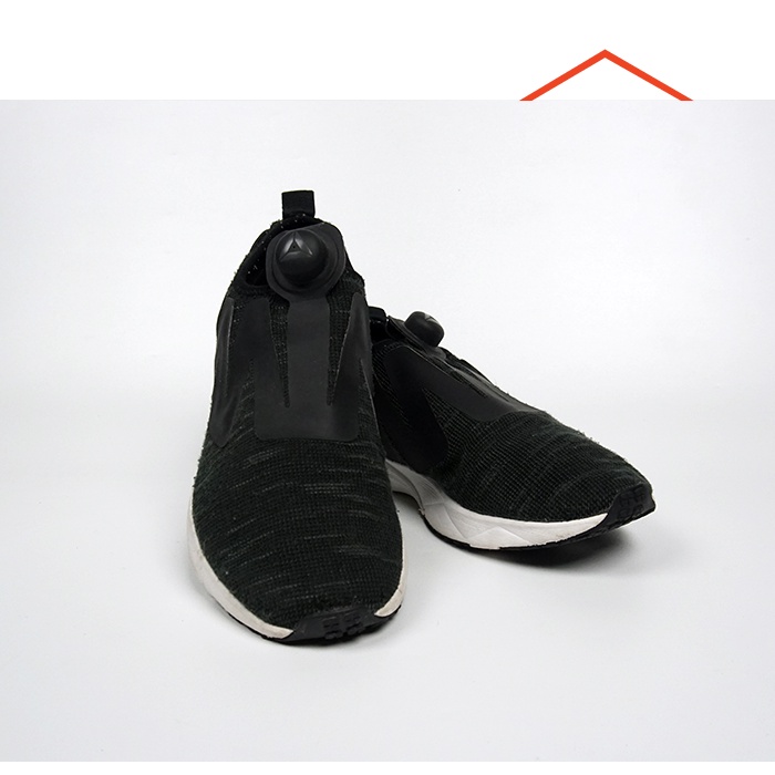Sepatu lari Original Reebok Pump Supreme Distressed - Black (bekas)