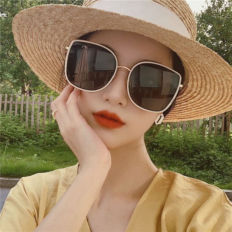 FAB Kacamata hitam korean fashion Wanita Optik Antiradiasi Dengan Fashion Sunglasses Eyewear