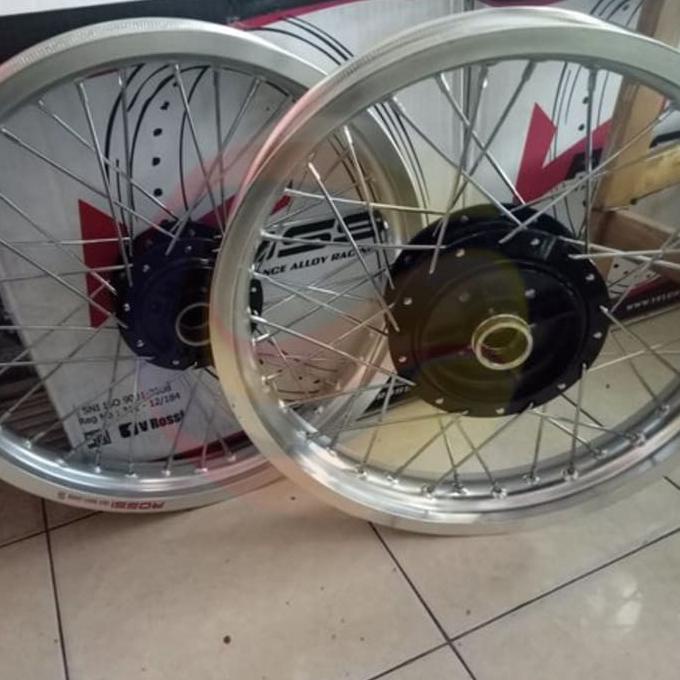 SPAREPART MOTOR GD25227 SEPAKET VELG RING 17 RX KING TAPAK LEBAR