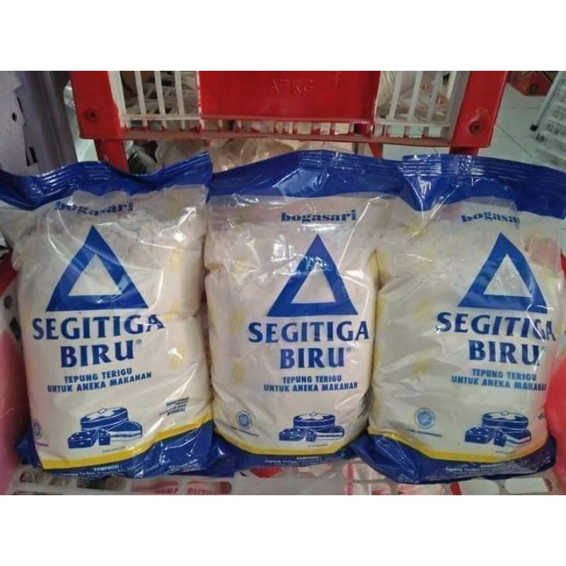 

Segitiga Biru Tepung Terigu 1KG