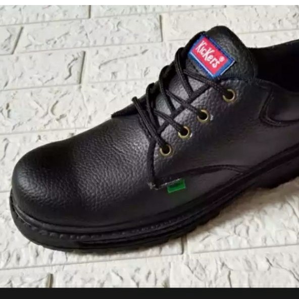 sepatu safety pendek tali