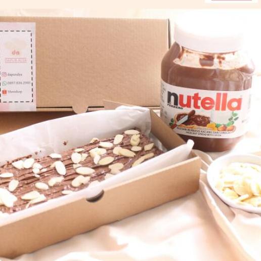 

READY ✅BEST SELLER Brownies nutella almond|KD3