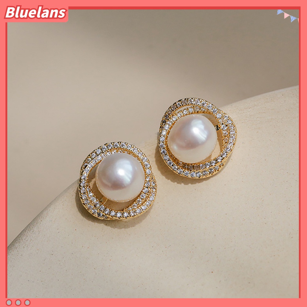 Anting Stud Silver Plated Bentuk Bulat Aksen Mutiara Tiruan Untuk Wanita