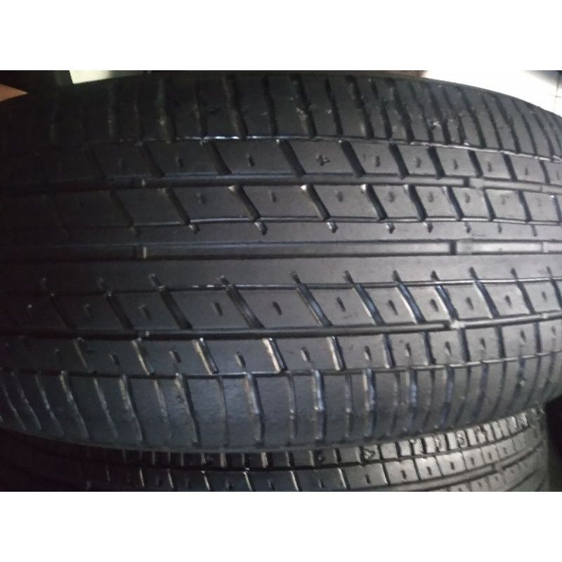 Ban Mobil second r13