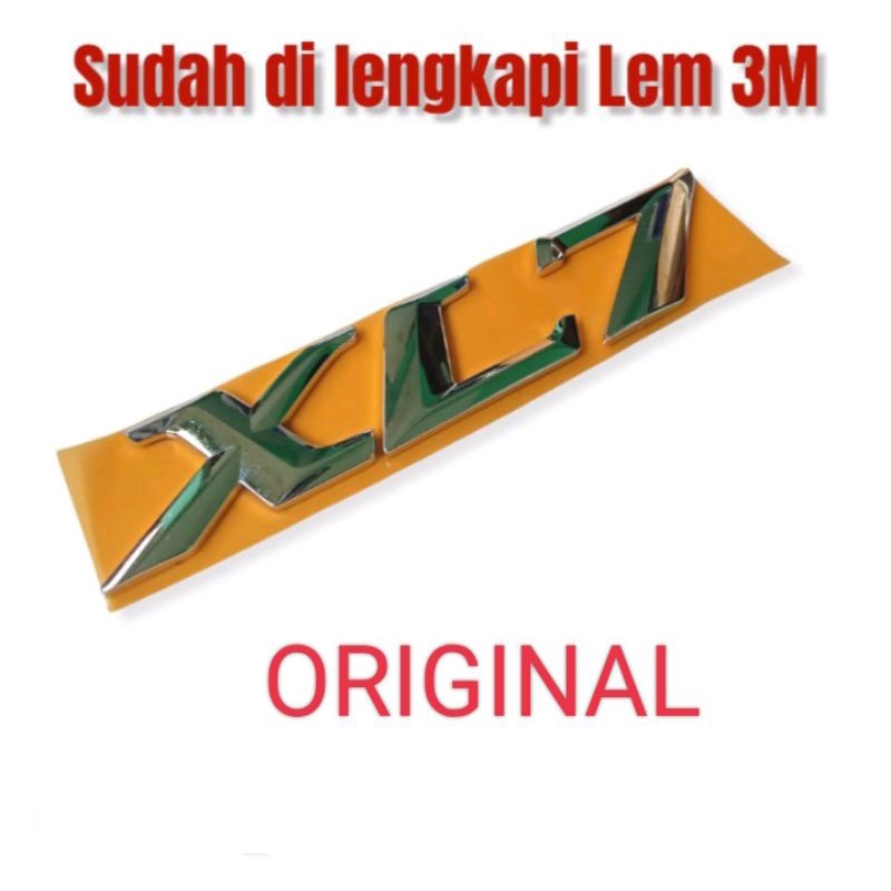 emblem logo Suzuki XL 7 original