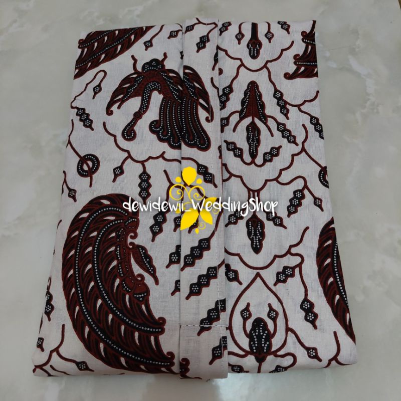 [1 Set] Kebaya Kutubaru + Jarik Instan / Motif SAC