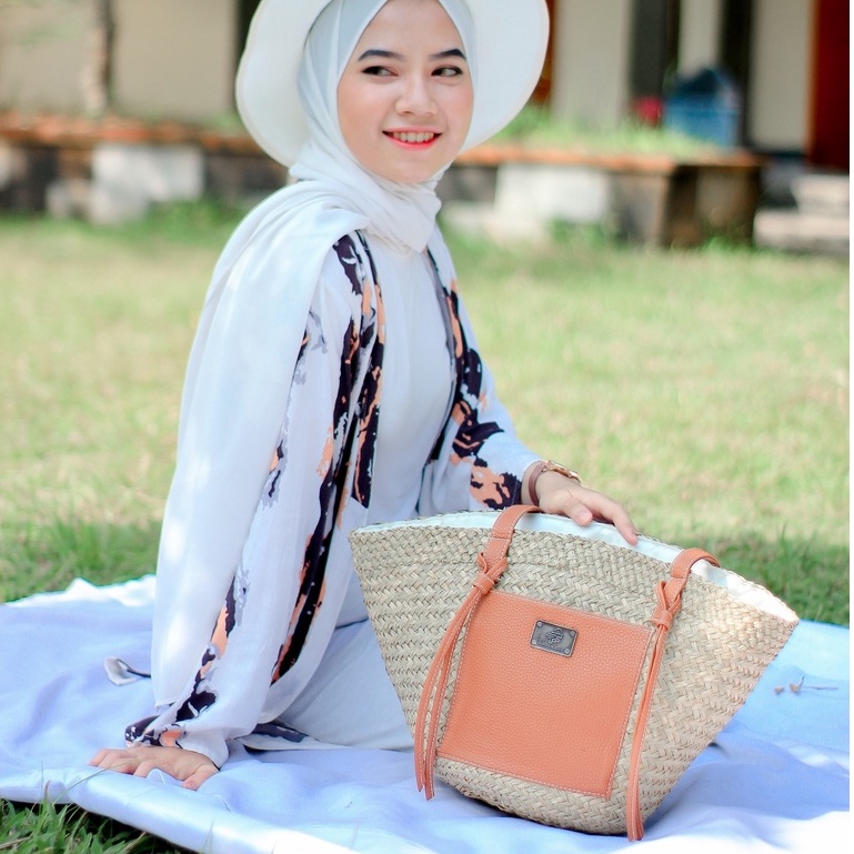 RJ CRAFT - Tas Anyaman Mendong Bakul Etnik Wanita Branded
