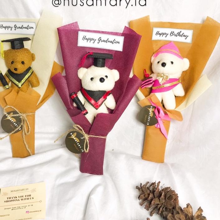 

[〈〈GRO⚡IR〉〉]BUCKET WISUDA MINI - BUCKET BONEKA WISUDA - BUCKET WISUDA - BUCKET BONEKA ULTAH - HADIAH WISUDA - BUCKET ULTAH MINI - BUCKET MINI TERMURAH