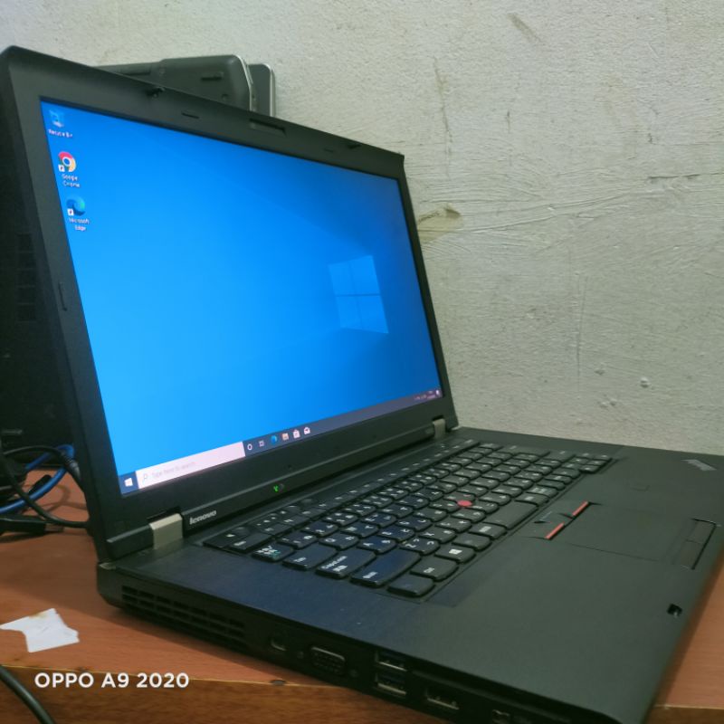 Disco Rigido Lenovo ThinkPad W530 500GB HDD 2.5" Con Windows 10 Pro 64 Bit (Usato)