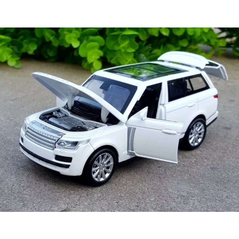 Diecast Mobil Range Rover Skala 1:32 Miniatur Mobil Mainan Pajangan