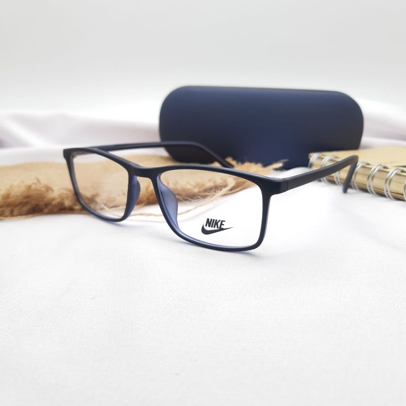 Kacamata/Frame Terbaru 3323 size 51-16-142 paket lensa radiasi photocromic mines silinder plus