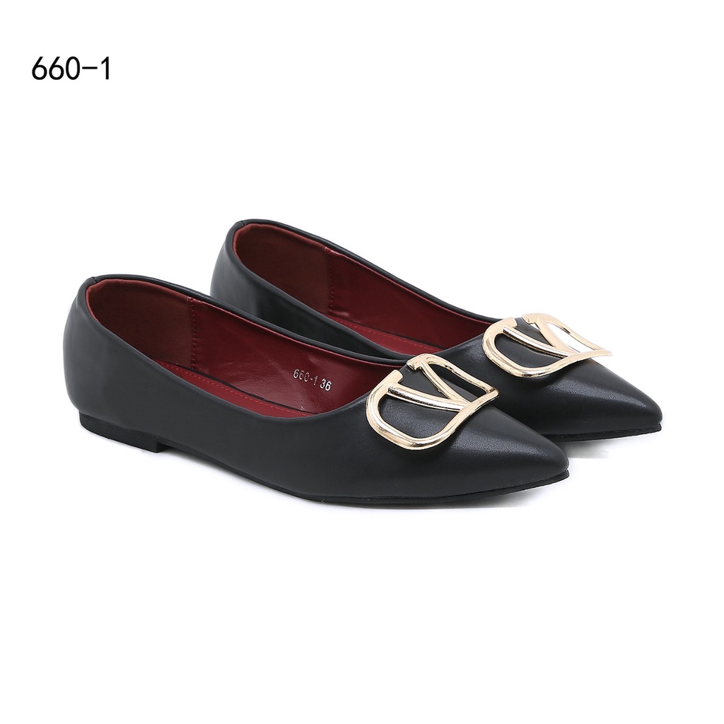 V-Logo Pointed Toe Flat Shoes 660-1