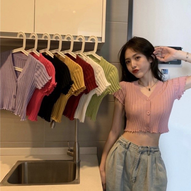 Joana Crop Button Wanita/Korean Crop Top/Atasan Wanita Lengan Pendek/Korean Lettuce V-Neck/Rajut Kan