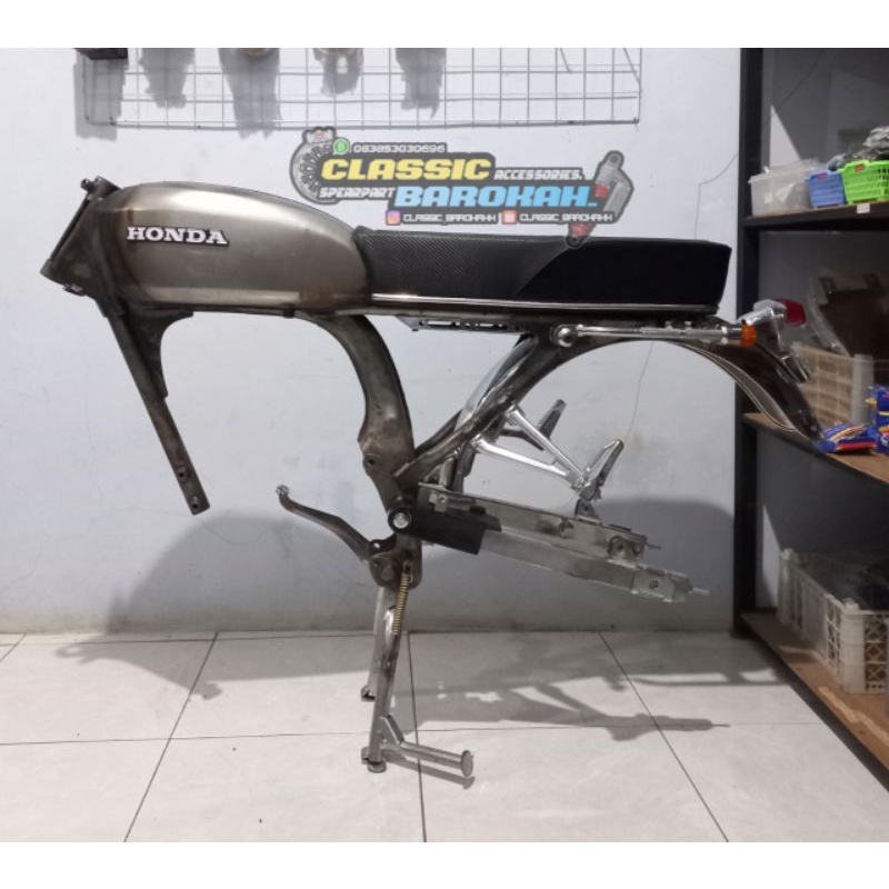 Body set CB100, CB 125