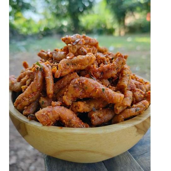 

✨TERBARU✨ Kripik usus PEDAS daun jeruk 500gr !