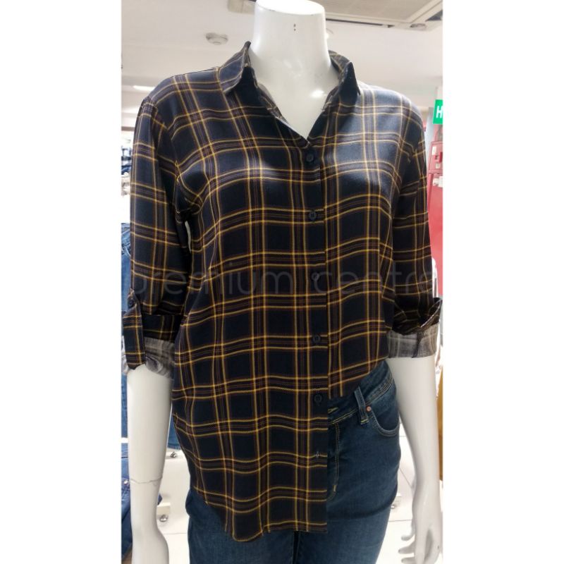 C2 | Kemeja Casual Motif Kotak-kotak C2