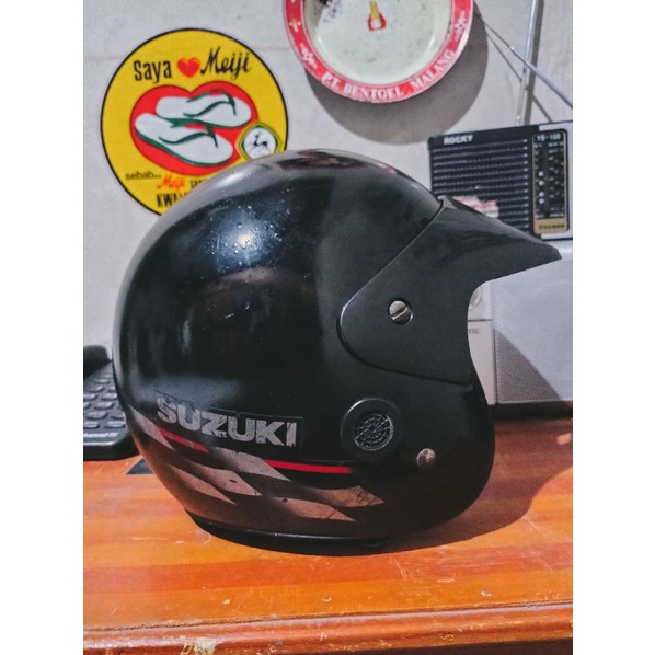 Jual Helm suzuki jadul/helm jadul Shopee Indonesia