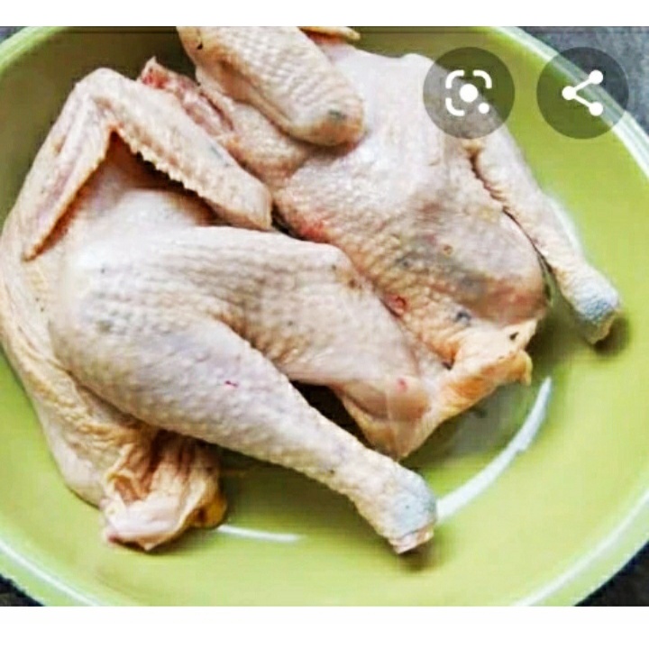 

ayam kampung 1 ekor ukuran sedang +-1 kg