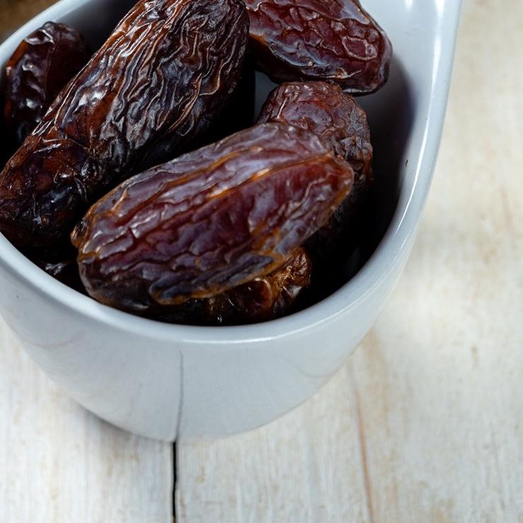 

Kurma Medjool Jumbo sd 1 kg