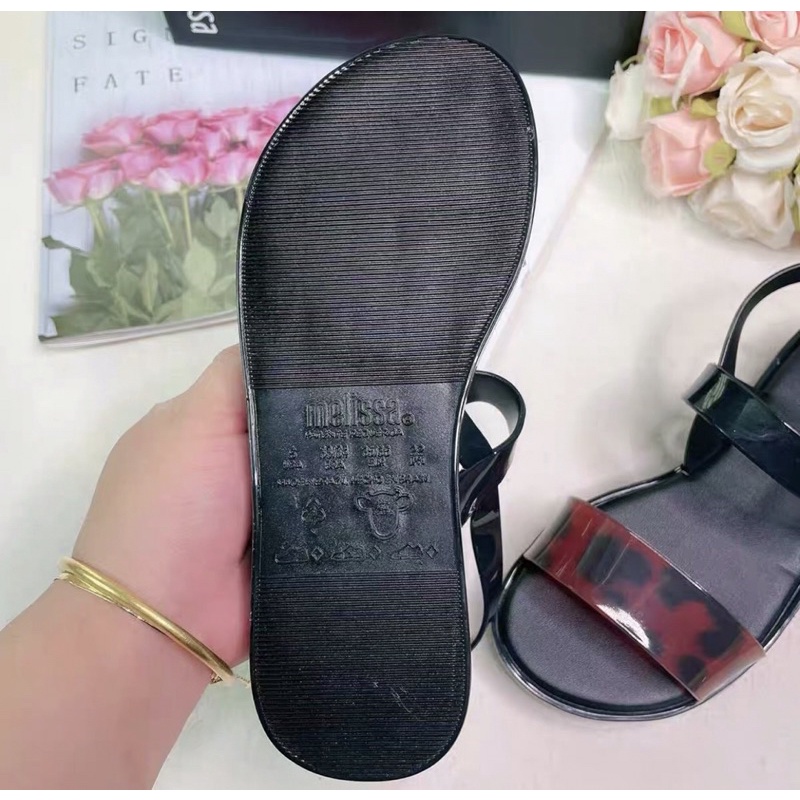 Sepatu sendal jelly Melissa like ori