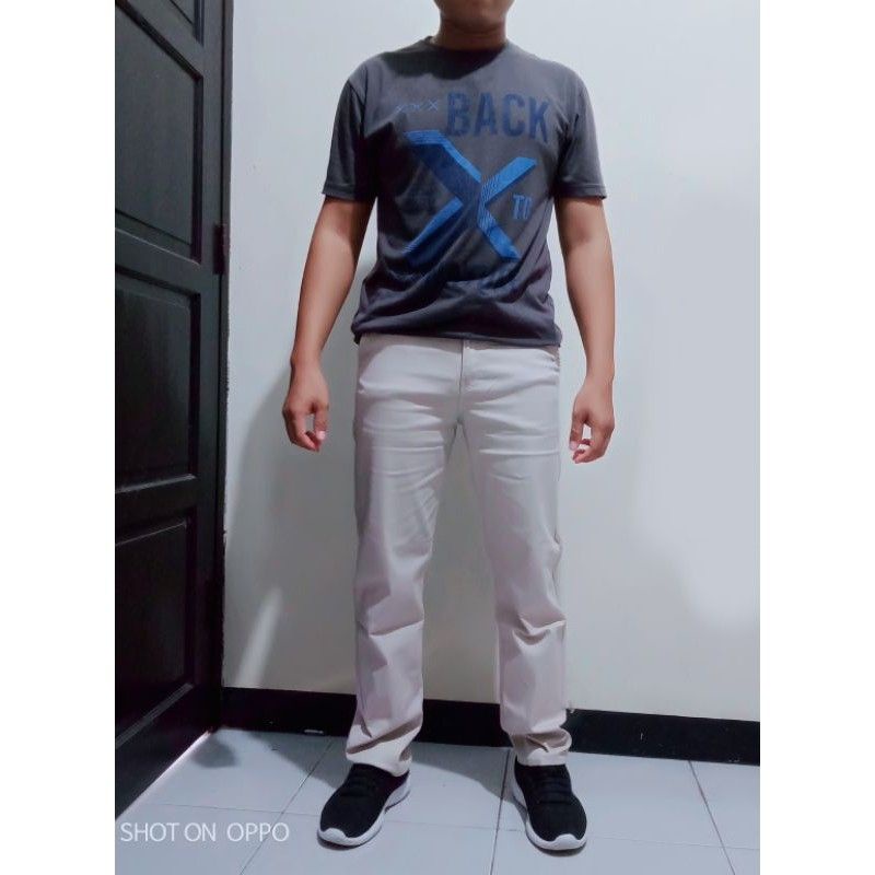Celana Chino Reguler Fit Standar Pria Cream Krem