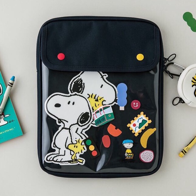 Sleeve Pouch Sarung Tas Bag Case Ipad Tab Tablet Macbook Air Pro Laptop Asus Acer Lenovo HP Huawei 11 12 13 14 15 inch Motif Kartun Snoopy Warna Navy Biru Putih White Cute Murah Korean Model Waterproof Tahan Air Slot Stationary