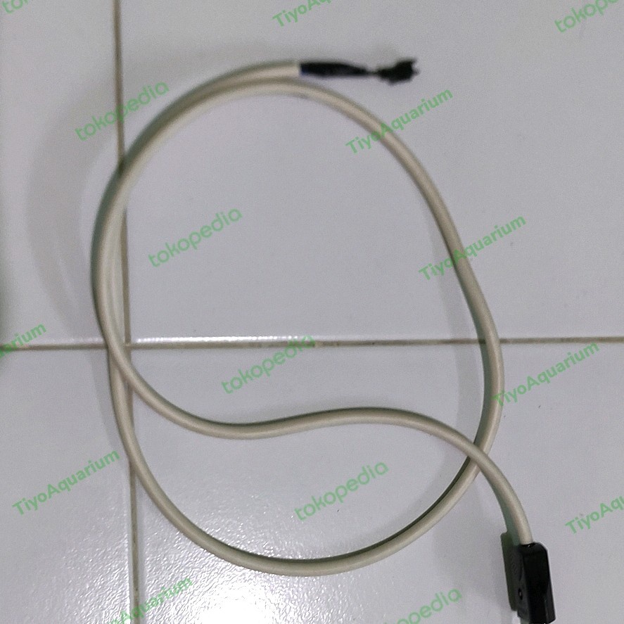 Colokan dan Kabel untuk lampu LED Strip