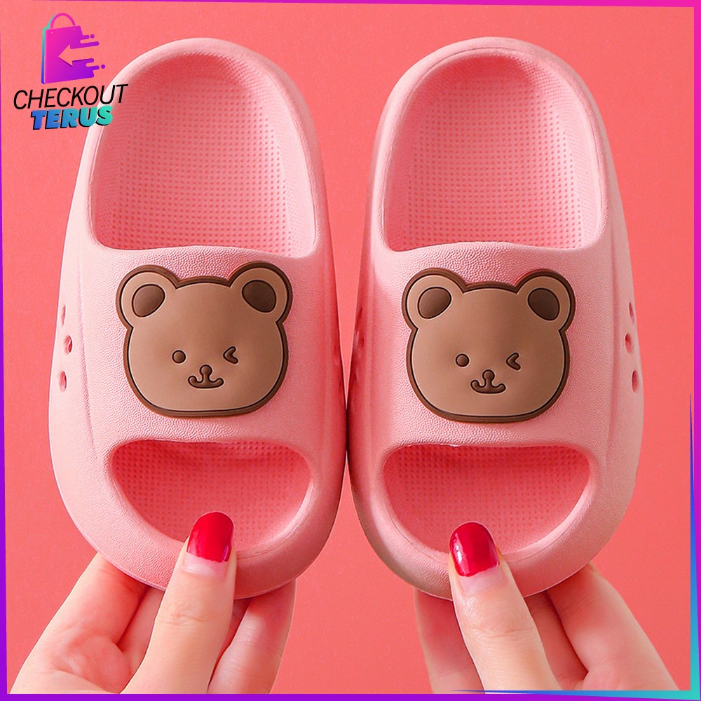 CT S45 Sandal Anak Perempuan Laki Laki Model Slip On Motif Beruang Anti Slip Bear Baby Slippers High Quality Import