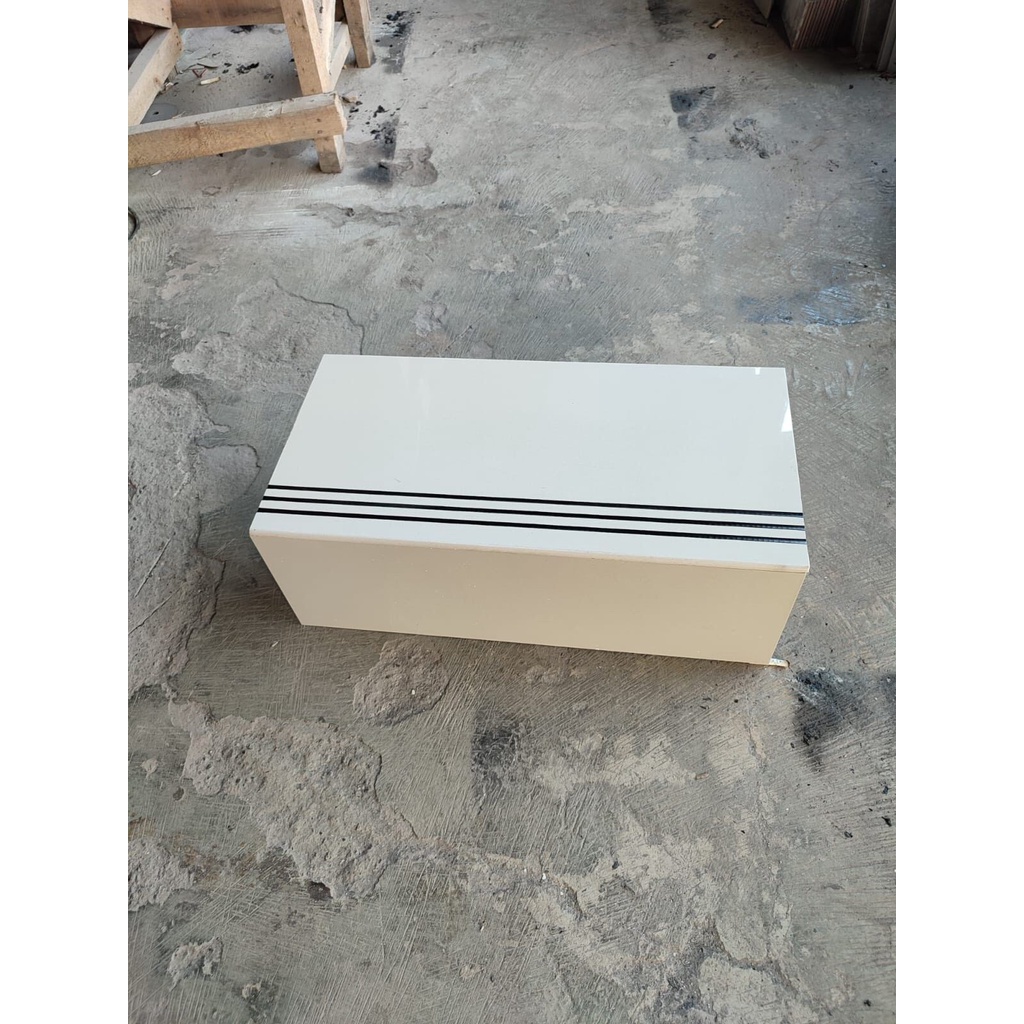 GRANITE TANGGA 30x60 20x60 CREAM POLOS / HITAM