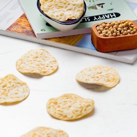 

kodeL1x1W--Keripik Tempeh Family Size 500 grams