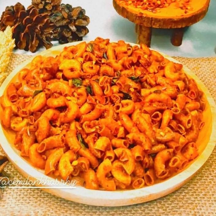 

Grosir COD MAKARONI BANTET 500gr / KENCUR EXTRA DAUN JERUK / Snack / Cemilan pedas / snack kiloan