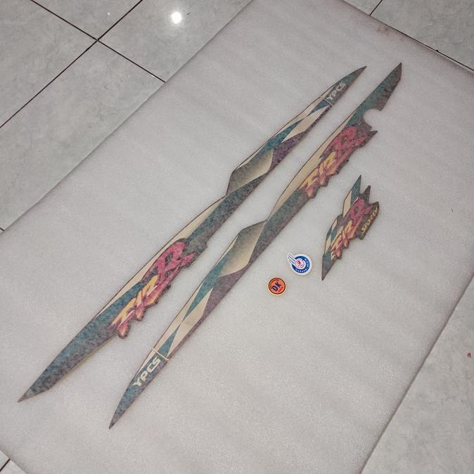 Stiker stripping Yamaha F1ZR F1Z FIZ R FIZR 1998 ungu DVC original ori