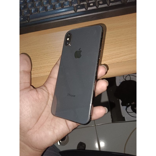 ip x 256 gb&64gb bypaswifi & cell  bukan lock icloud