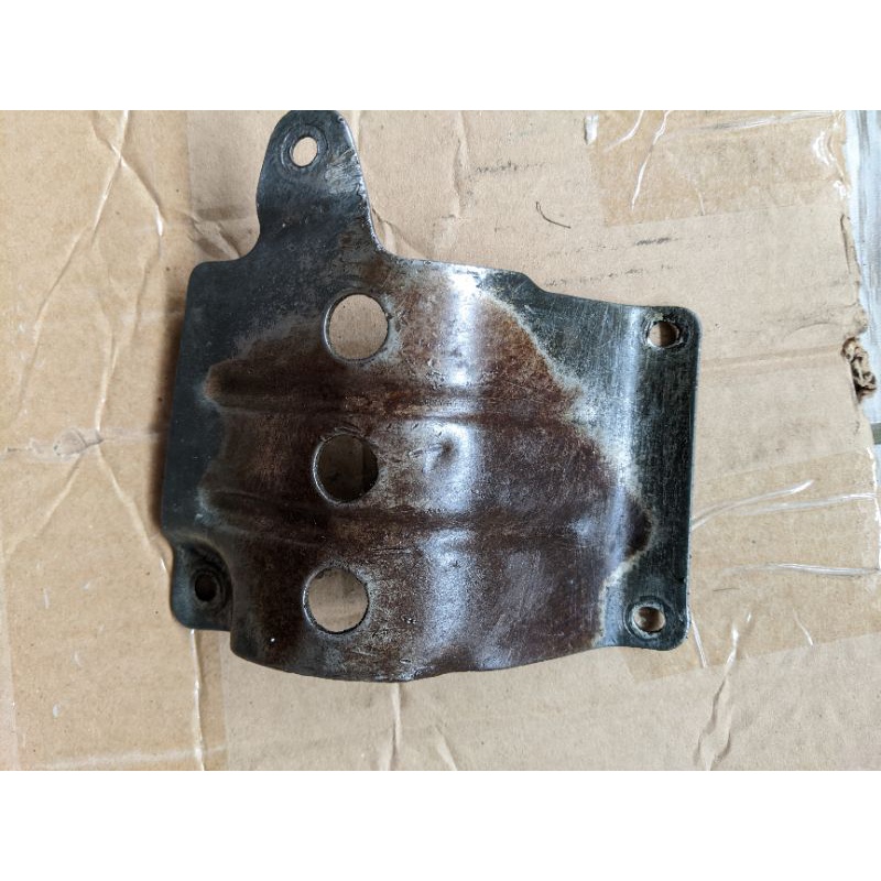 Tutup cover pelindung dinamo motor suzuki rc 80 rc 100 bravo tornado crystal original