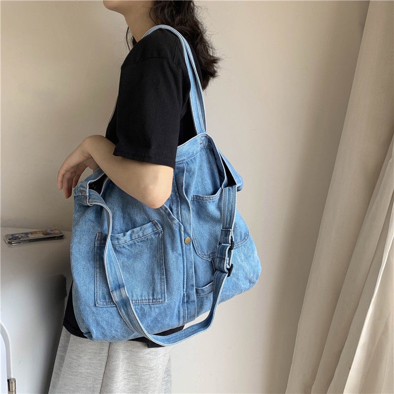 ☫◊Tas Kanvas Kapasitas Besar Wanita Messenger Bag Denim Jepang Versi Korea Tas Besar Tas Kanvas Tas Bahu Siswa