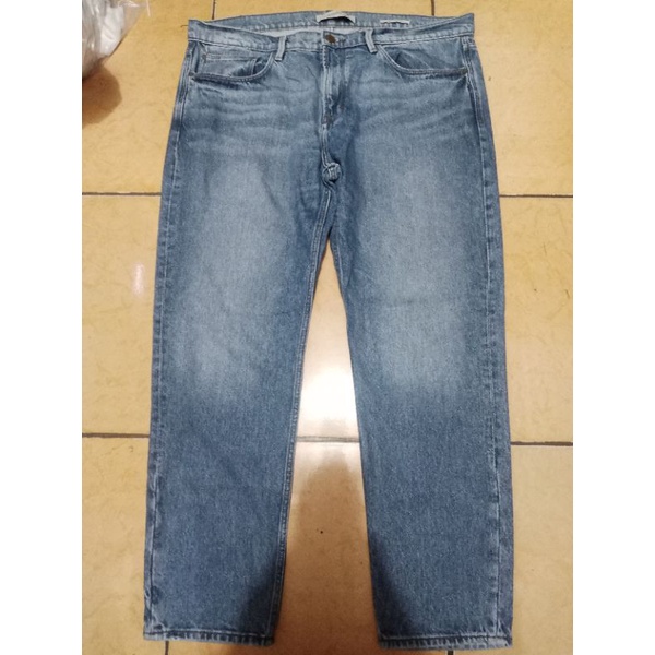 celana jeans merk MANGO MAN (LD....100,P....101)