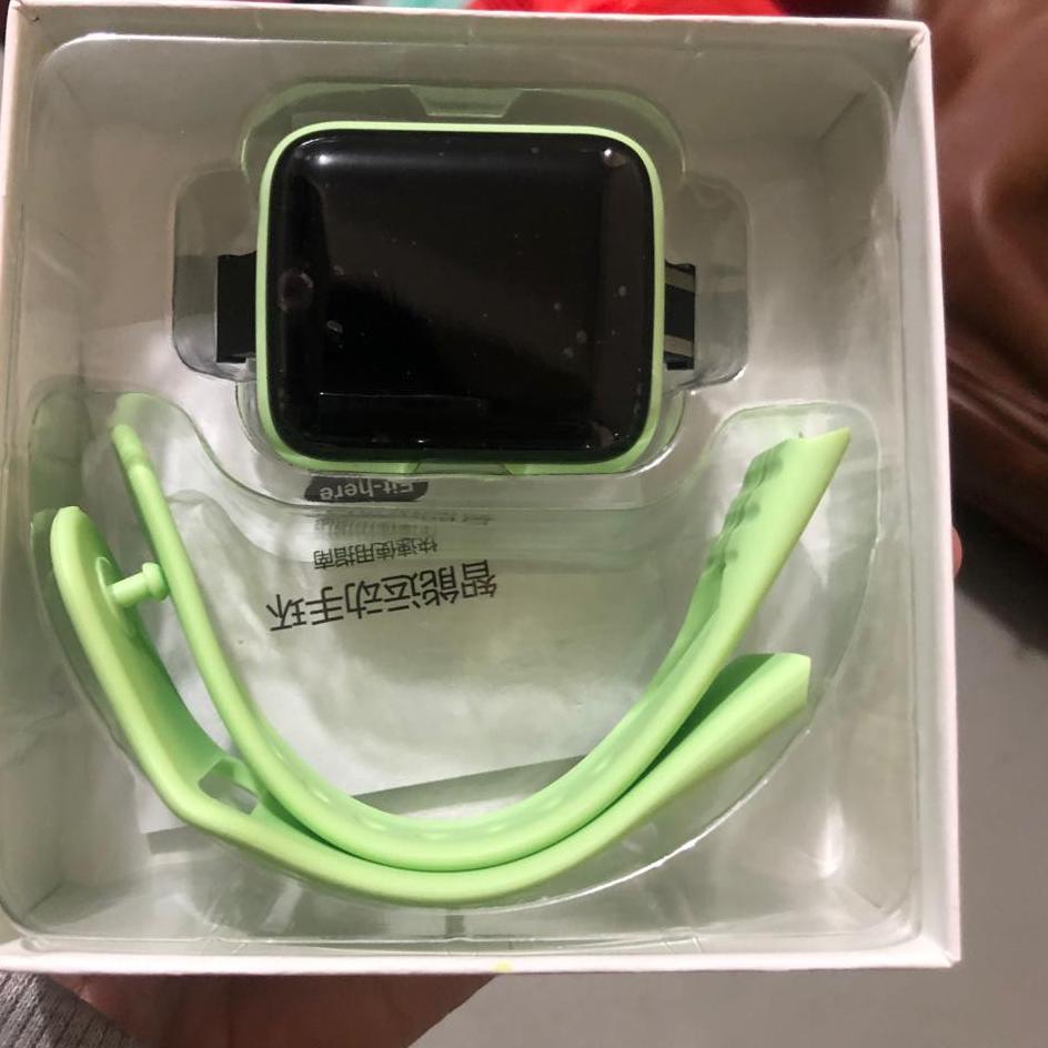 Terbaru--SmartWatch Y68 Cambridge Bluetooth Macaron Color