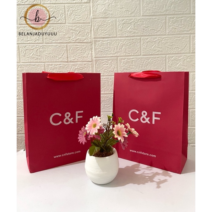 Paper Bag C&amp;F Paper Bag Parfume Pembungkus Kado