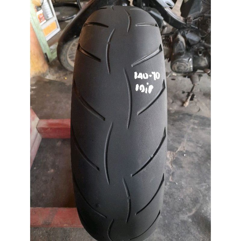 ban motor moge merek metzeler street 140 60 17