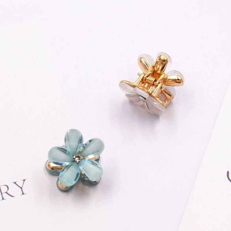 Jepit Mini Rambut Elegan Motif Mutiara Bunga Daisy Korean Style Import