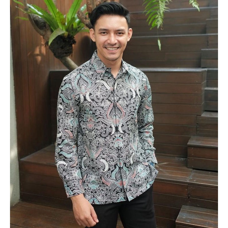 MAHESWARI COUPLE KEBAYA MAHESWARI COUPLE BATIK KEBAYA CEWE COWO ARUNIKA SETELAN KEBAYA BAJU SARIMBITAN TUNANGAN BAJU WISUDA TERBARU BAJU TRADISIONAL JAWA COUPLE LEBARAN TERBARU KOPEL COWO CEWE BAJU COUPLE KONDANGAN TERBARU