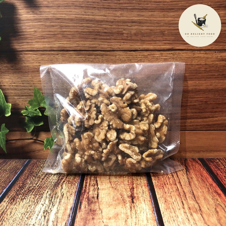 

Kacang Walnut Mentah / Raw Walnut - 100G (PREMIUM)