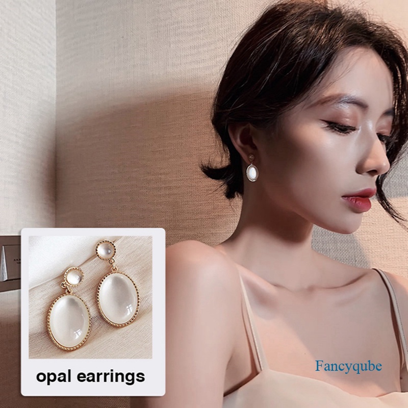 Fancyqube Anting Kait Gantung Wanita Desain Geometri Mata Kucing Warna Putih Gaya Korea