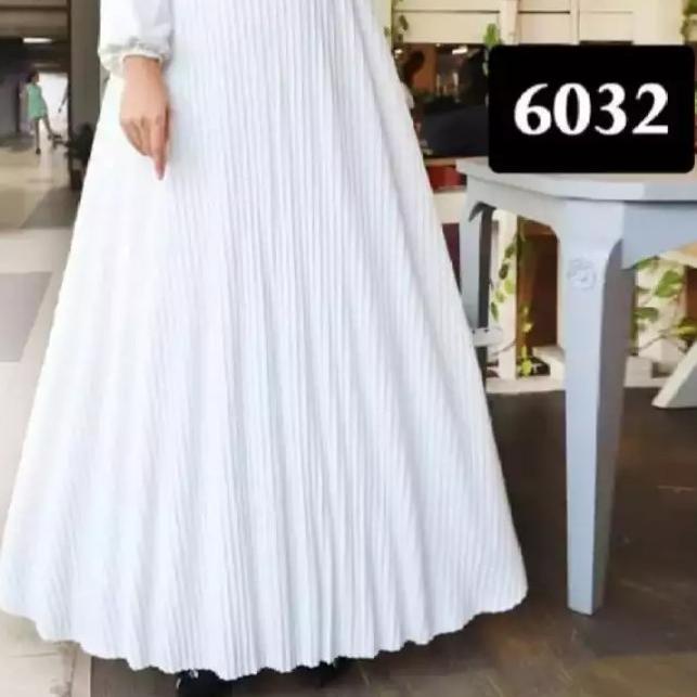 Stok Terbatas Gamis Plisket Putih Jumbo / GAMIS PLISKET MAXY PUTIH TERBARU