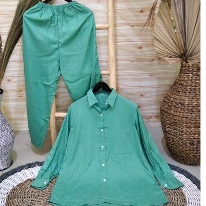 One Set Kemeja Polos Rayon Kekinian